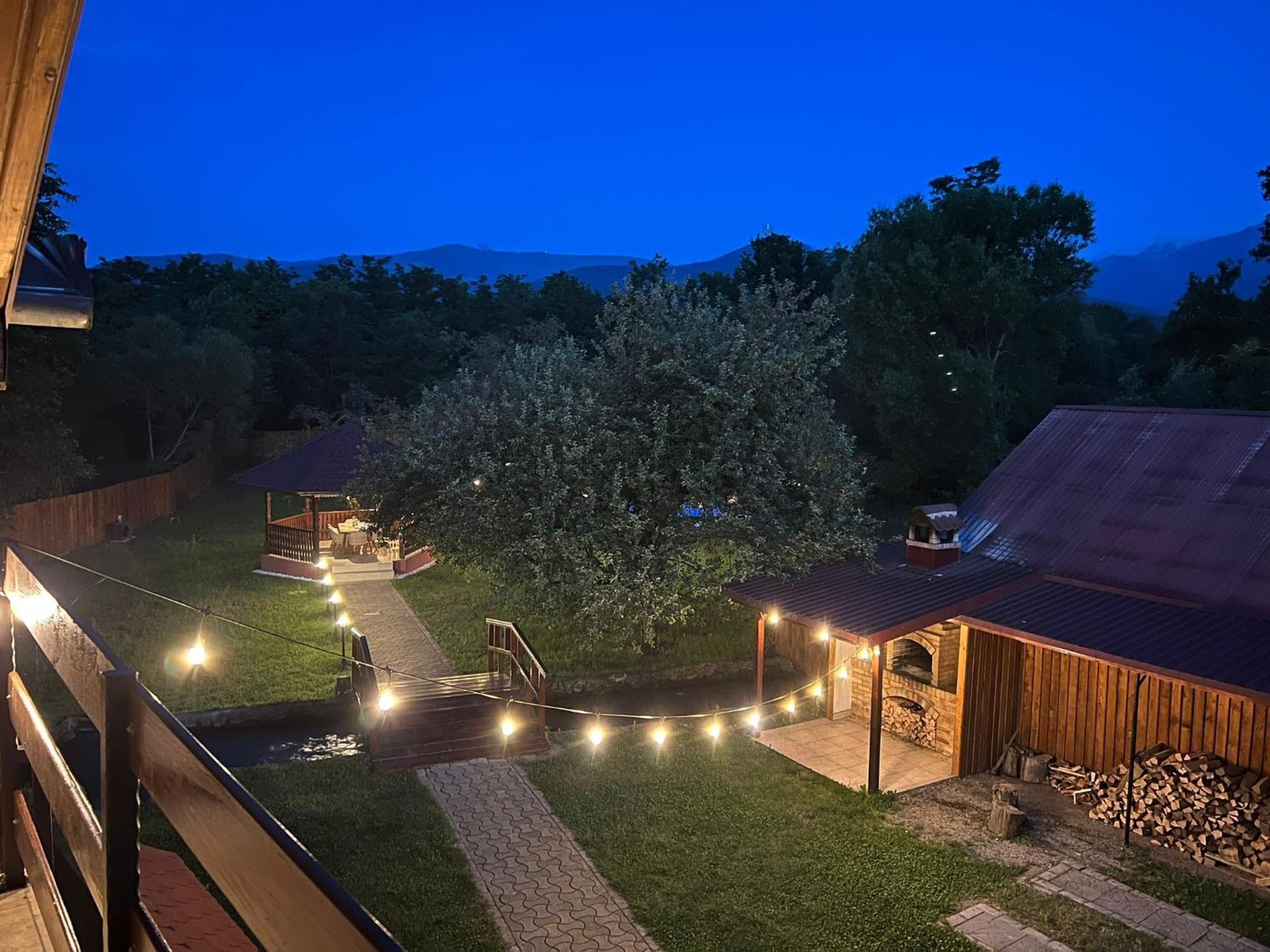 Horace Guesthouse Pool & Hot Tub & Bikes & River Dejani Экстерьер фото
